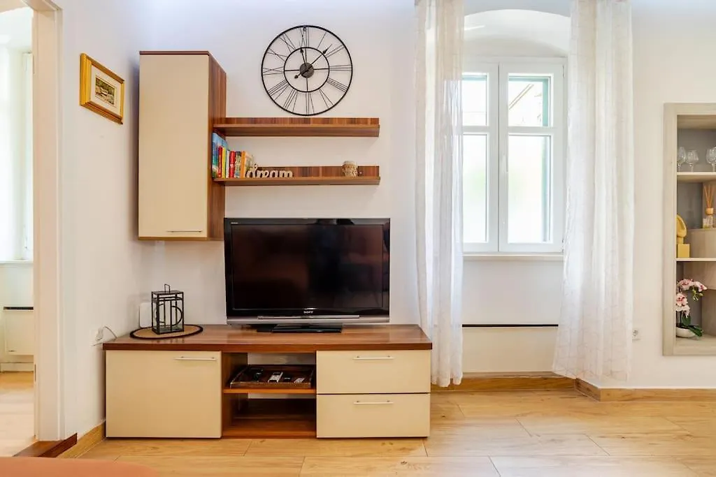 Apartment Bacvice Split